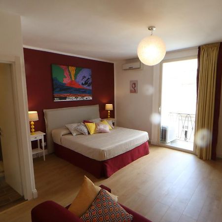 Toledo Boutique Studio Apartments 나폴리 외부 사진
