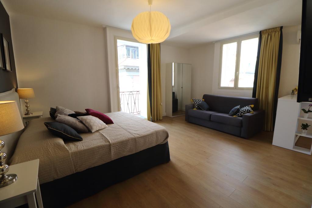 Toledo Boutique Studio Apartments 나폴리 외부 사진